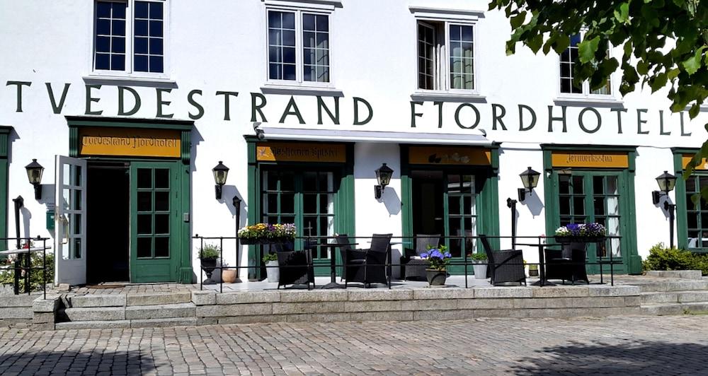 Tvedestrand Fjordhotell - Unike Hoteller Zewnętrze zdjęcie